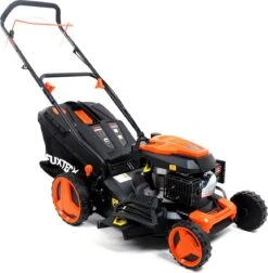 FUXTEC Grasmaaier Benzine - 46cm - Zelfrijdend / Zelftrekkend / Achterwielaandrijving - Mulchfunctie - Opvangbak 50L - FX-RM4646 18 FUXTEC Grasmaaier Benzine - 46cm - Zelfrijdend / Zelftrekkend / Achterwielaandrijving - Mulchfunctie - Opvangbak 50L - FX-RM4646 -Tuin- En Buitenwinkels 1174x1200 2