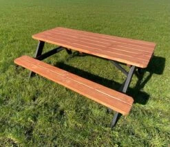 Goedkopepicknicktafels.nl | Zwart Bruine XL Picknicktafel Bruno | Tuintafel 6 Persoons | Bruin Zwart Gespoten Gedroogd Grenen Hout! -Tuin- En Buitenwinkels 1200x1035