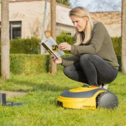 Powerplus POWXG6305 Robotmaaier - 18V - Voor Gazons Tot Ca. 500m² - Maaibreedte 180mm - Incl. Laadstation En Accessoires -Tuin- En Buitenwinkels 1200x1200 892