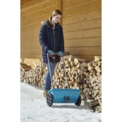 GARDENA - Strooiwagen L - Strooikar - 400m2 - 12.5 Liter -Tuin- En Buitenwinkels 1200x1200 903