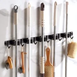 BOTC Bezemhouder - 5 Houders 6 Haken - Gereedschapshouder - Zeflklevend - Bezem Ophangsysteem - Ophanghaken - Tuingereedschap -Tuin- En Buitenwinkels 1200x1200 957