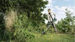 Bosch AFS 23-37 Bosmaaier - 950 W - Op Snoer - Incl. Mes En Draad -Tuin- En Buitenwinkels 1200x672 2