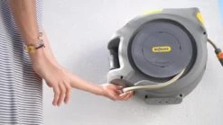 Hozelock AutoReel Slangenhouder / Wandslangbox 20m - Ø12,5mm 28 Hozelock AutoReel Slangenhouder / Wandslangbox 20m - Ø12,5mm -Tuin- En Buitenwinkels 1200x675 36