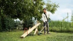 Bosch AFS 23-37 Bosmaaier - 950 W - Op Snoer - Incl. Mes En Draad -Tuin- En Buitenwinkels 1200x675 7