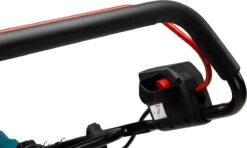 Makita Grasmaaier - DLM382CM2 - 2x18 V - 38 Cm - Incl. 4,0 Ah Accu (2 St) En Duolader 14 Makita Grasmaaier - DLM382CM2 - 2x18 V - 38 Cm - Incl. 4,0 Ah Accu (2 St) En Duolader -Tuin- En Buitenwinkels 1200x717 2