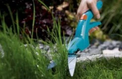 GARDENA Classic Grasschaar Vast Model -Tuin- En Buitenwinkels 1200x780 1