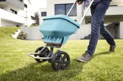 GARDENA Strooiwagen XL Strooikar - 800m2 - 18 Liter 12 GARDENA Strooiwagen XL Strooikar - 800m2 - 18 Liter -Tuin- En Buitenwinkels 1200x799 90