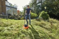 Black & Decker BLACK+DECKER BEMWH551-QS Zweefmaaier - 1200W - 30cm - Gesnoerd -Tuin- En Buitenwinkels 1200x800 337