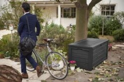 Keter Westwood Opbergbox - 570 L - 155x72.4x64.4 Cm - Grafiet -Tuin- En Buitenwinkels 1200x801 4