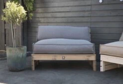 2L Home & Garden Rugkussen Metro Lounge Grijs - 120 X 40cm -Tuin- En Buitenwinkels 1200x820 10