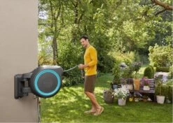 GARDENA - Wandslangenbox Slanghouder - RollUp M/L - 25 Meter - Ø 13 Mm -Tuin- En Buitenwinkels 1200x857 2