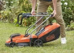 Black & Decker BLACK+DECKER BCMW3318L2-QW Grasmaaier - 18V - 33cm - Incl. 2 Accu's En Lader -Tuin- En Buitenwinkels 1200x860 1