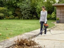 Black & Decker BLACK+DECKER BEBLV301 Bladblazer - Blaas En Zuigfunctie - Rugzak Als Opvangzak -Tuin- En Buitenwinkels 1200x900 32