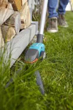 GARDENA Comfort Grasschaar - Op Steel 23 GARDENA Comfort Grasschaar - Op Steel -Tuin- En Buitenwinkels 799x1200 28