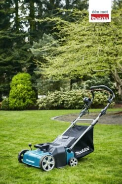 Makita Verticuteerder - UV3600 - 230 V -Tuin- En Buitenwinkels 799x1200 8