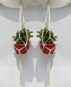 Merkloos Plantenhanger Macramé - Luxe Gevlochten Touw Katoen - 2 Stuks - Plantenpot Ophangen -Tuin- En Buitenwinkels 975x1200 3